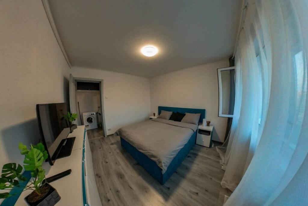 Modern 1 Bedroom Apartment In Bucharest Center! 외부 사진