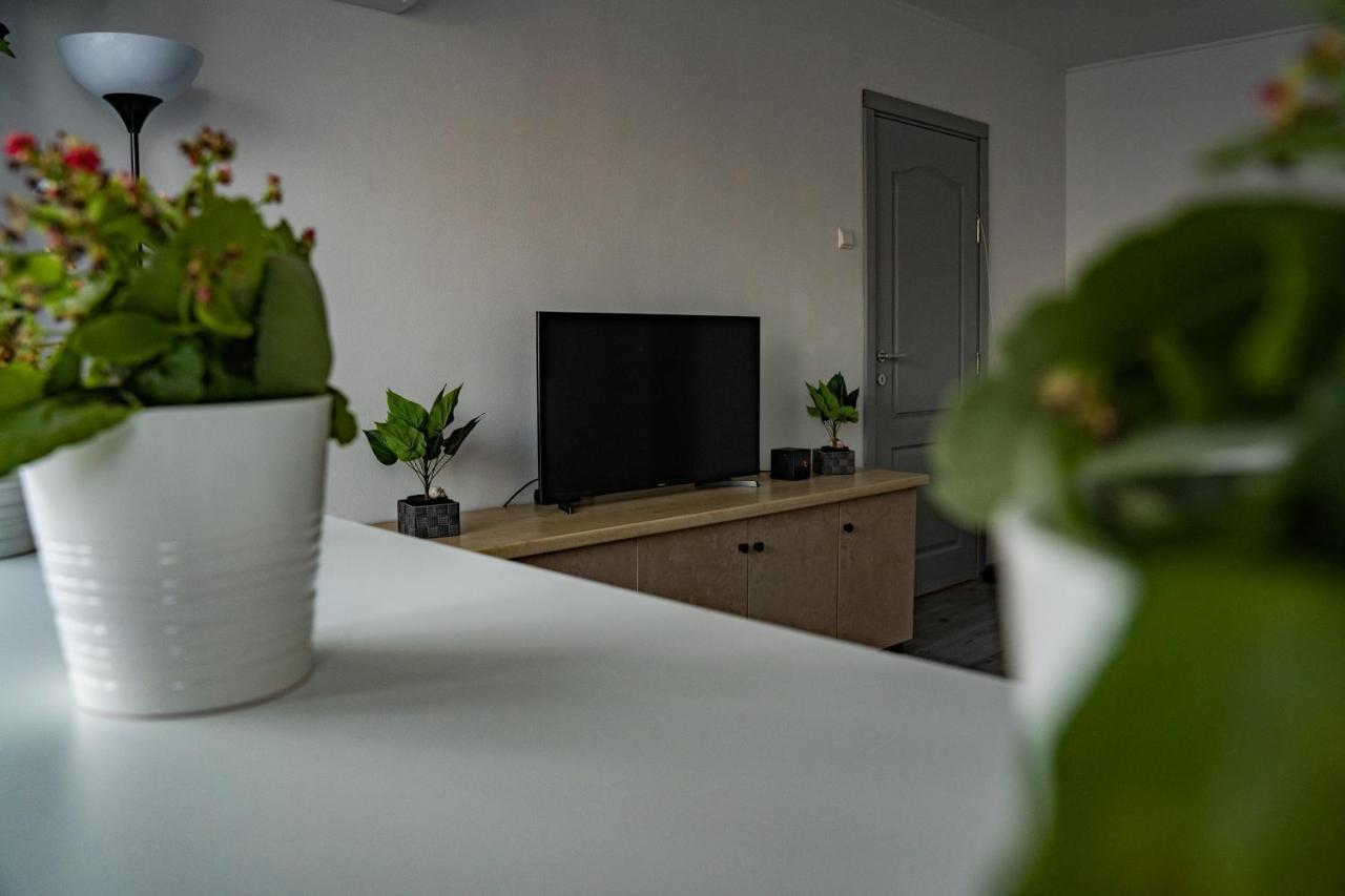Modern 1 Bedroom Apartment In Bucharest Center! 외부 사진